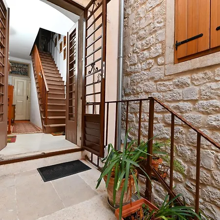 Seaside House - 23608 *