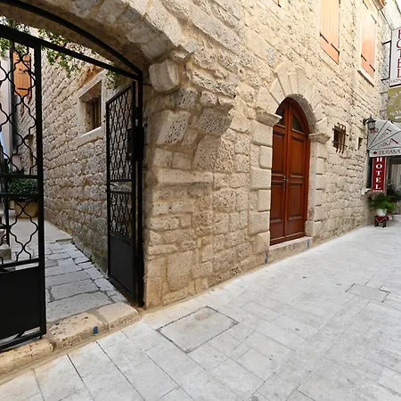 Seaside House - 23608 Hébergement de vacances Trogir