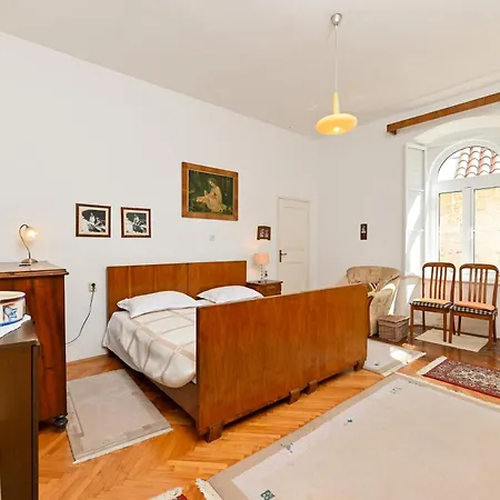 Seaside House - 23608 Trogir