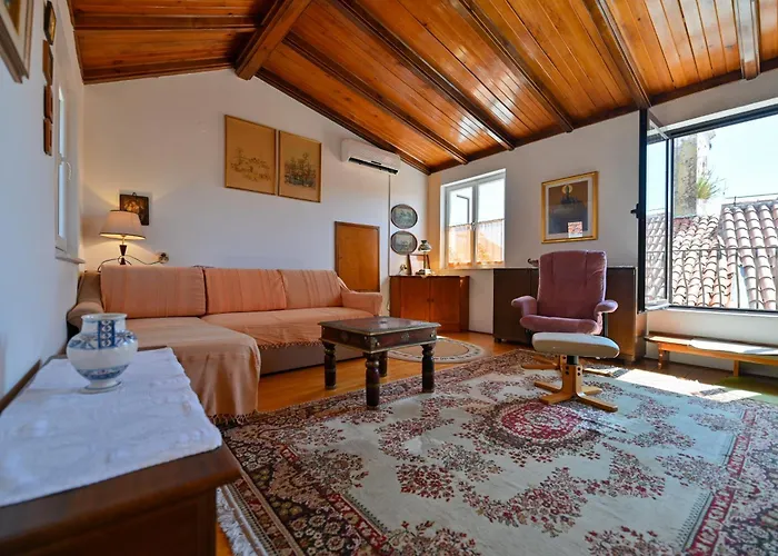 Seaside House - 23608 * Трогір
