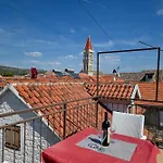 Seaside House - 23608 Trogir