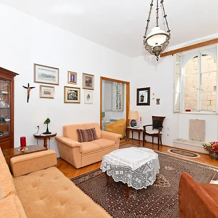 Seaside House - 23608 Trogir