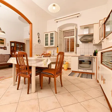 Seaside House - 23608 Трогир
