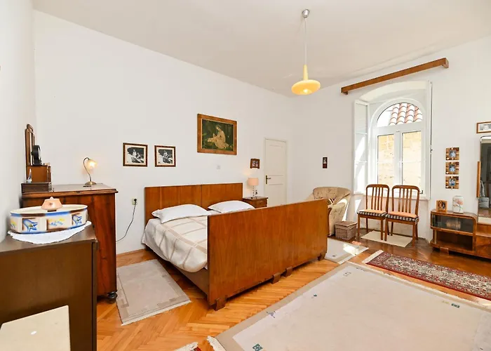 Seaside House - 23608 Trogir